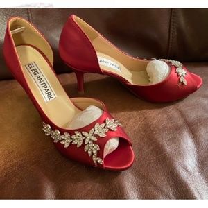 Elegant park Red Satin Peep-toe Jeweled Heels